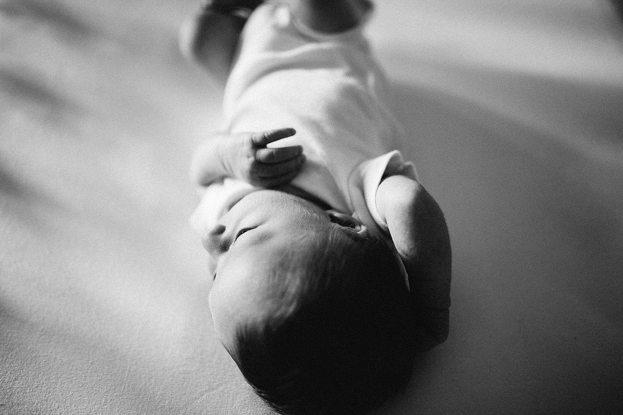 Lifestyle Newborn Photography Itasca | Baby W At-Home Session