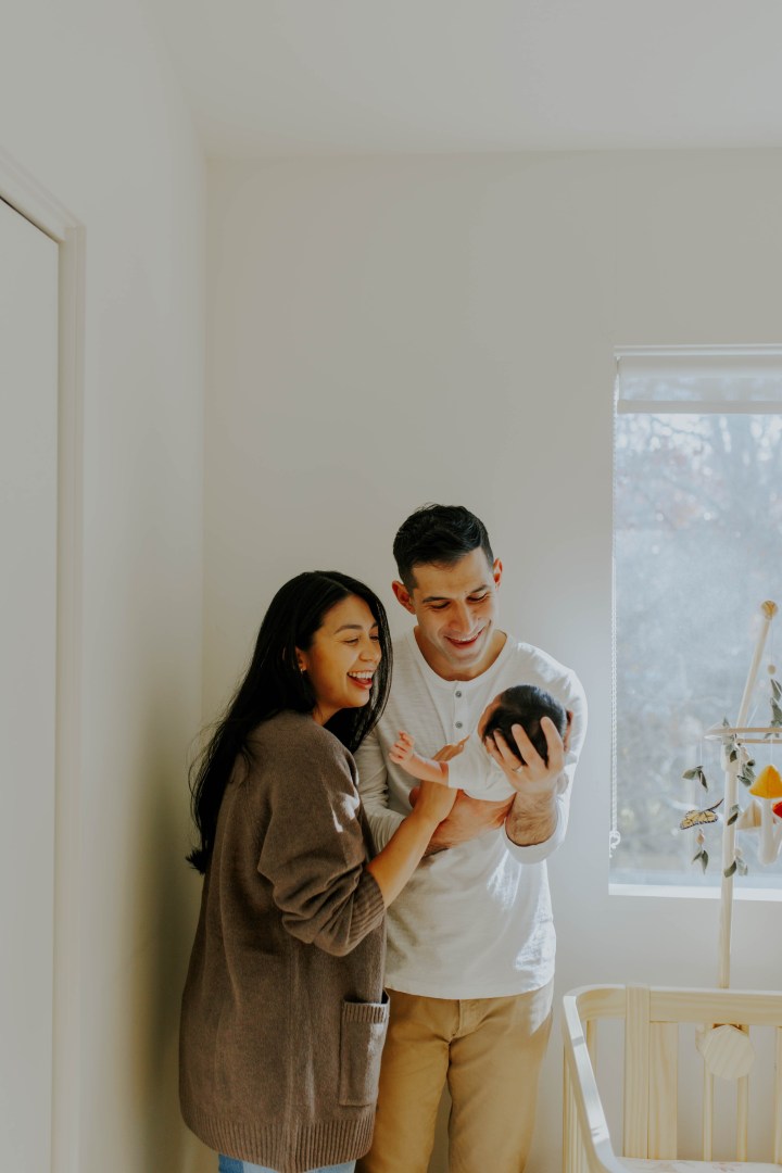 Chicago Lifestyle Newborn Photography | At Home