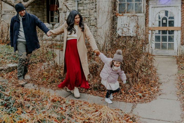 Evanston Winter Maternity Session | Chicago Maternity Photos