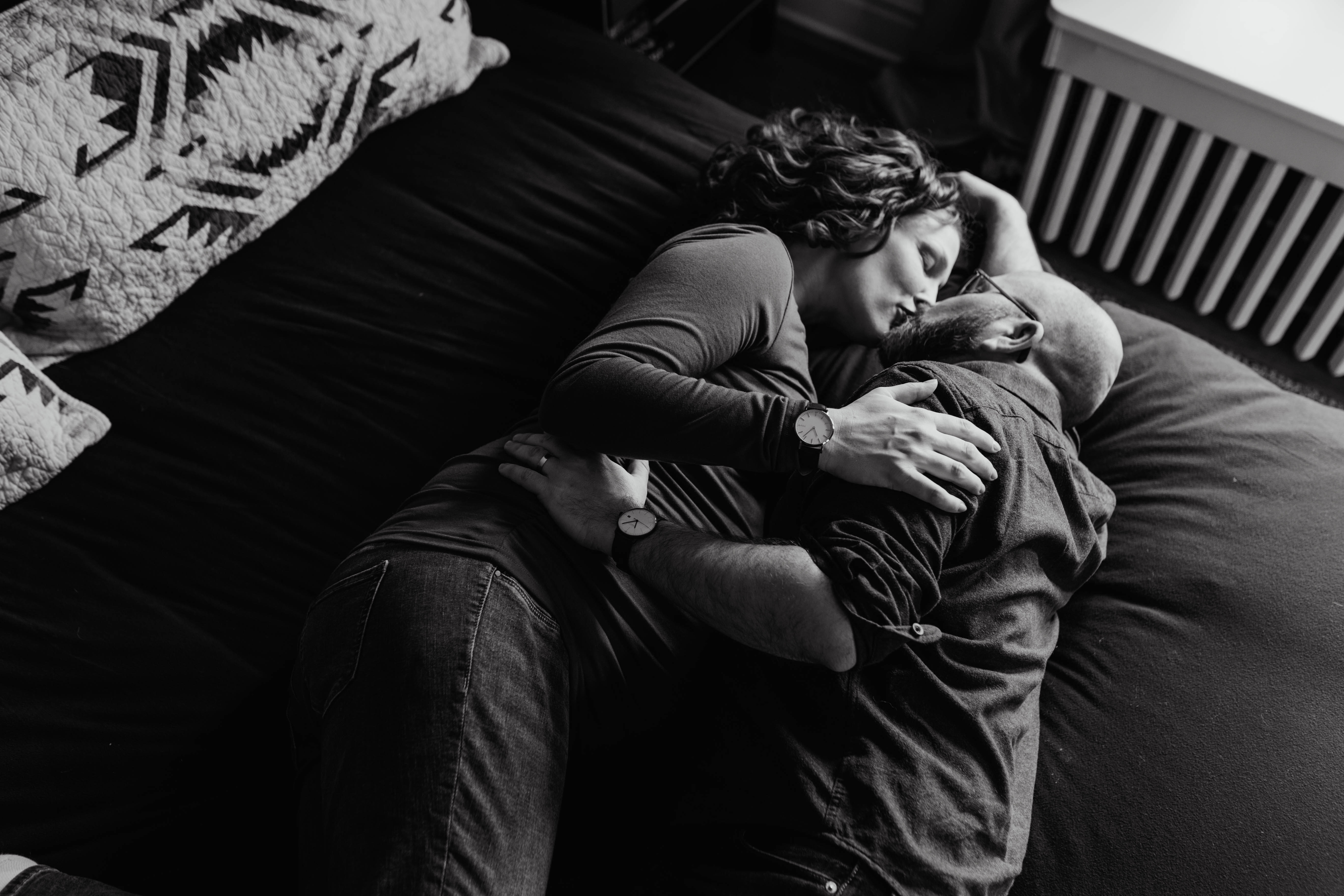 North Riverside maternity photographer | In-Home Lifestyle