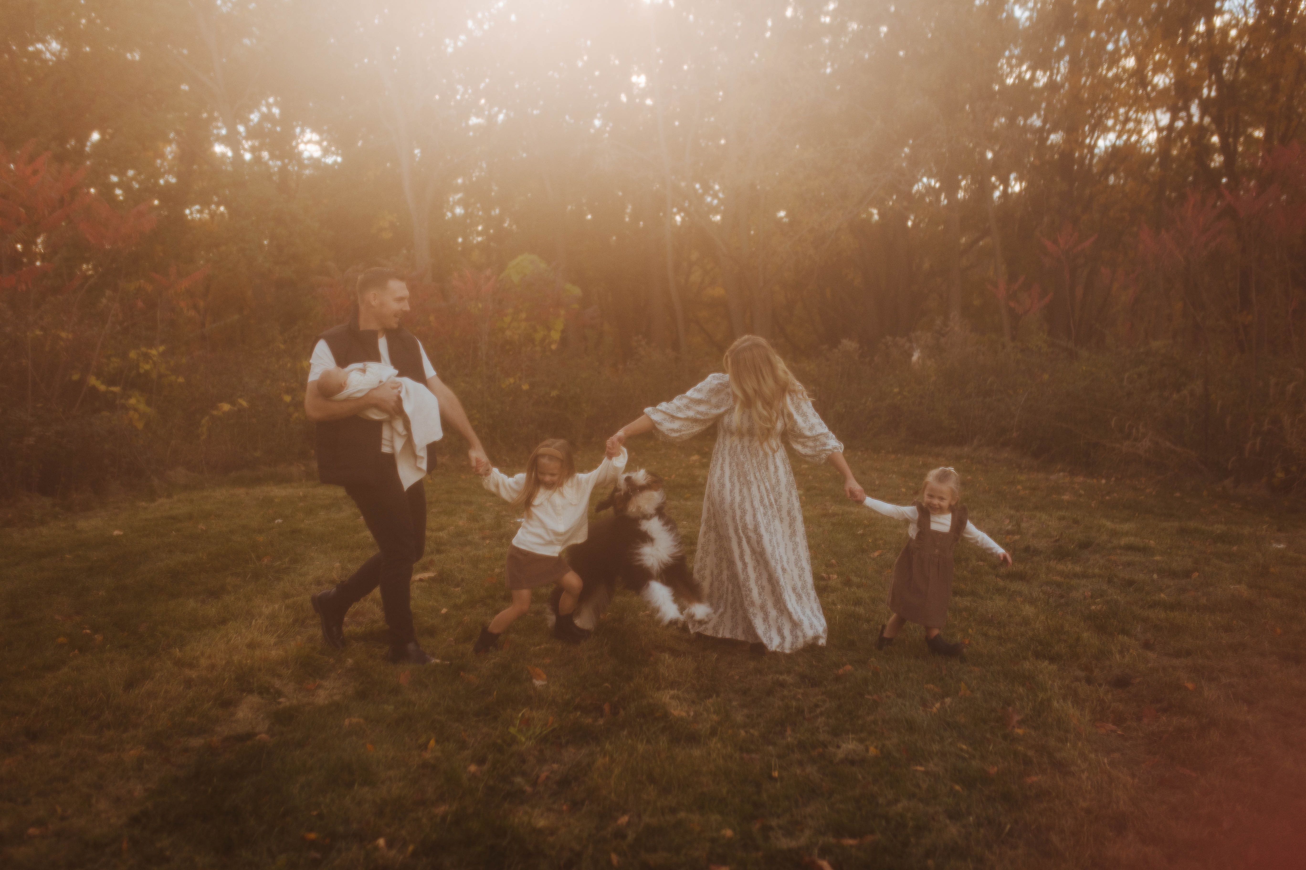 family holding hands, chicago newborn photographer
